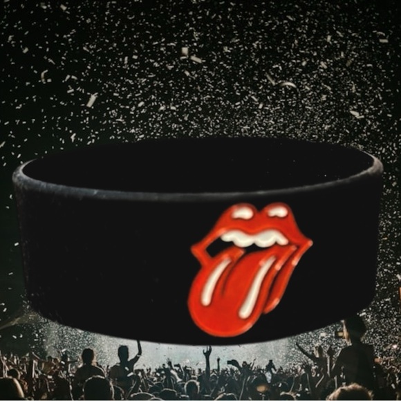 The Rolling Stones rock band rubber bracelet 1.5” wide black white red lips logo - Picture 2 of 2